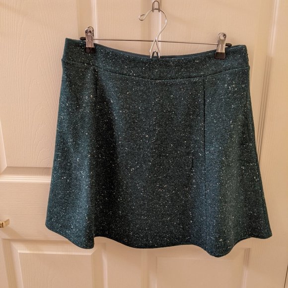 LOFT Dresses & Skirts - Loft Green Tweed Mini Flared Skirt NWT